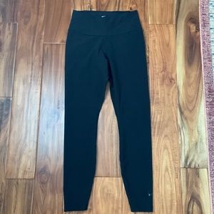 Nike Women’s Black Dri Fit leggings athletic bottoms pants m medium EUC